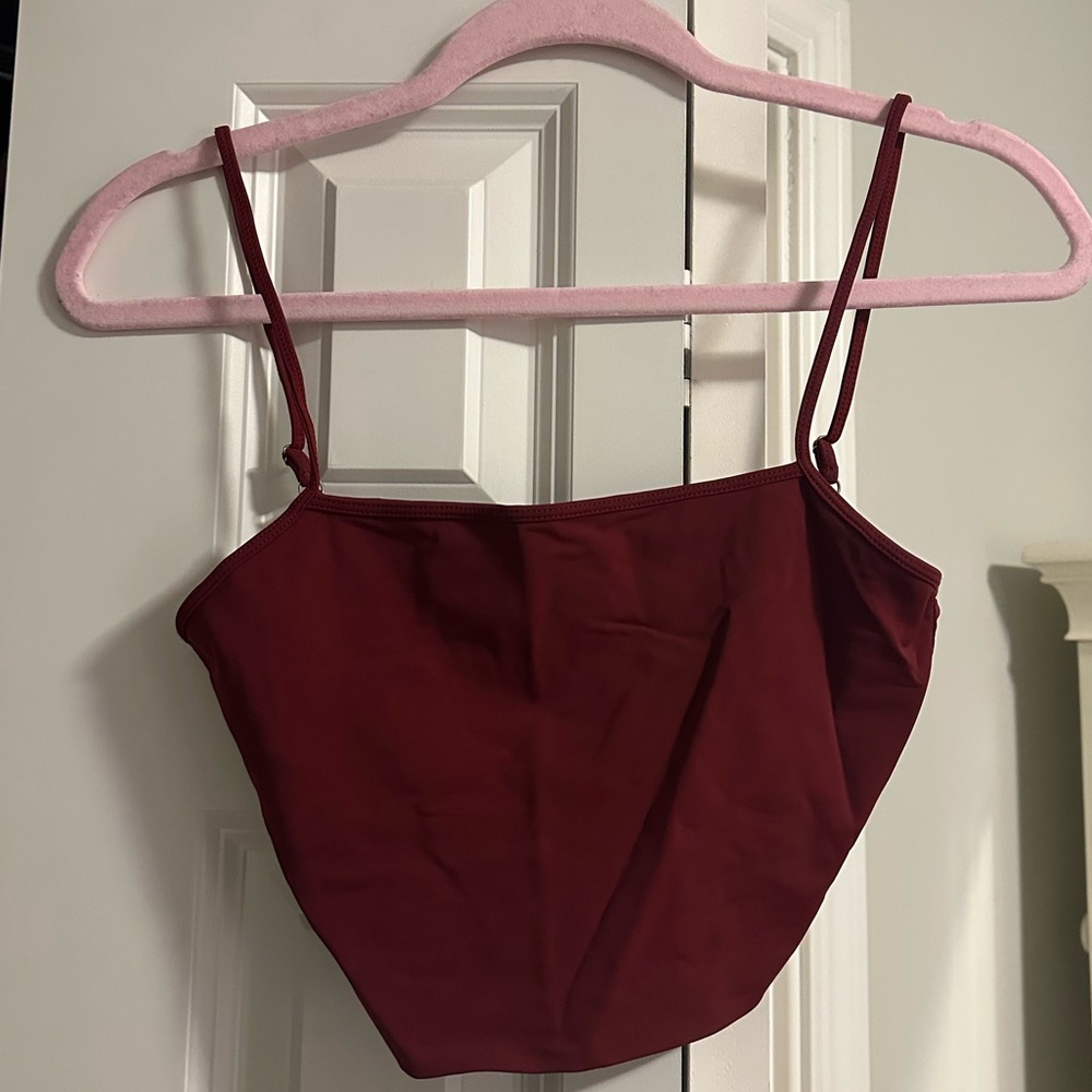 Studio Kolektif Athletic Crop Top